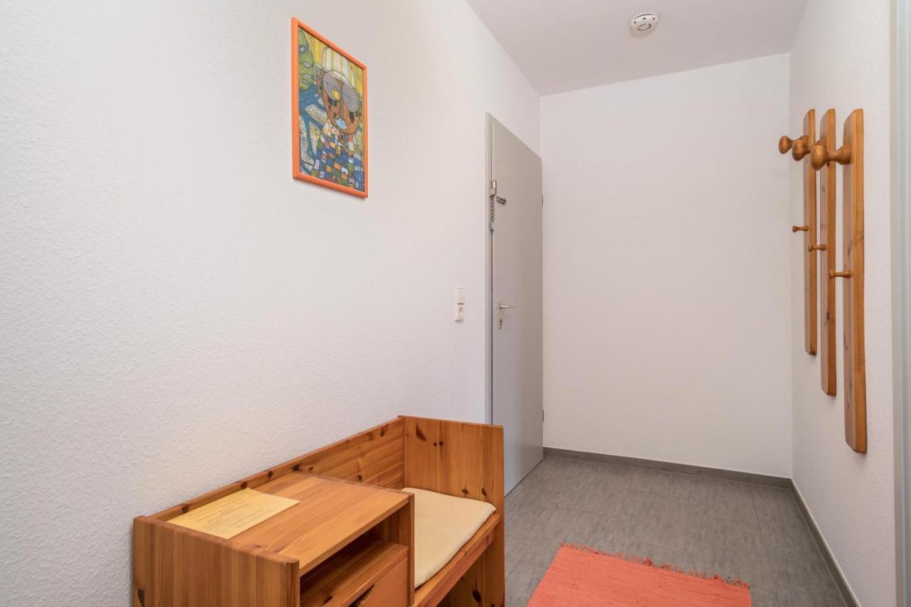 Ferienwohnung Am Schloss Heiligenborn Exterior foto
